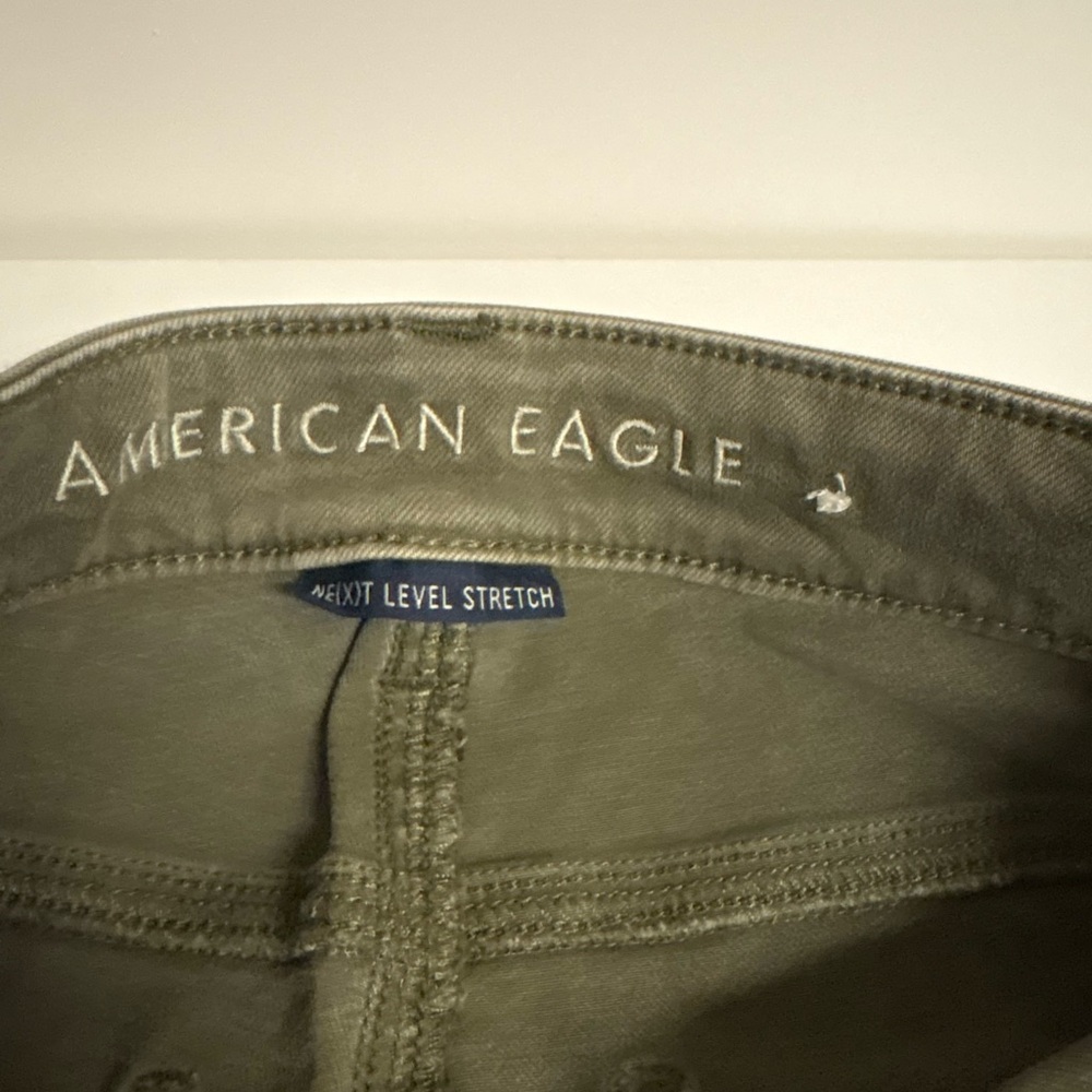 American Eagle Outfitters Olive Green jeans - Picture 3 of 7